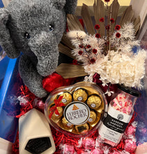 Hamper and Dried Flowers