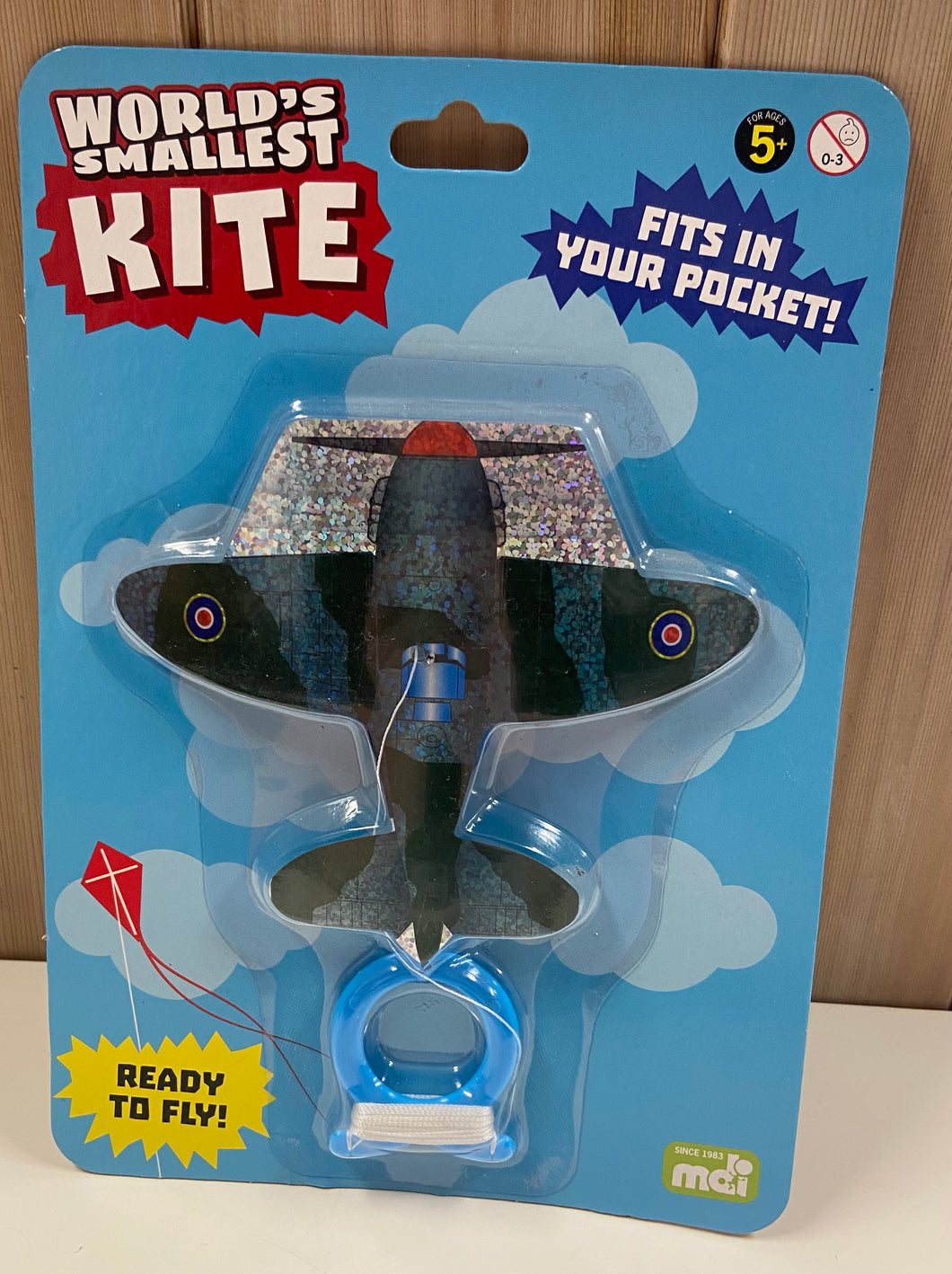 World's smallest kite!