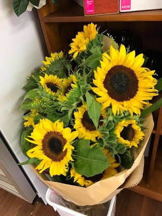 Sunflower Wrap  ***SEASONAL